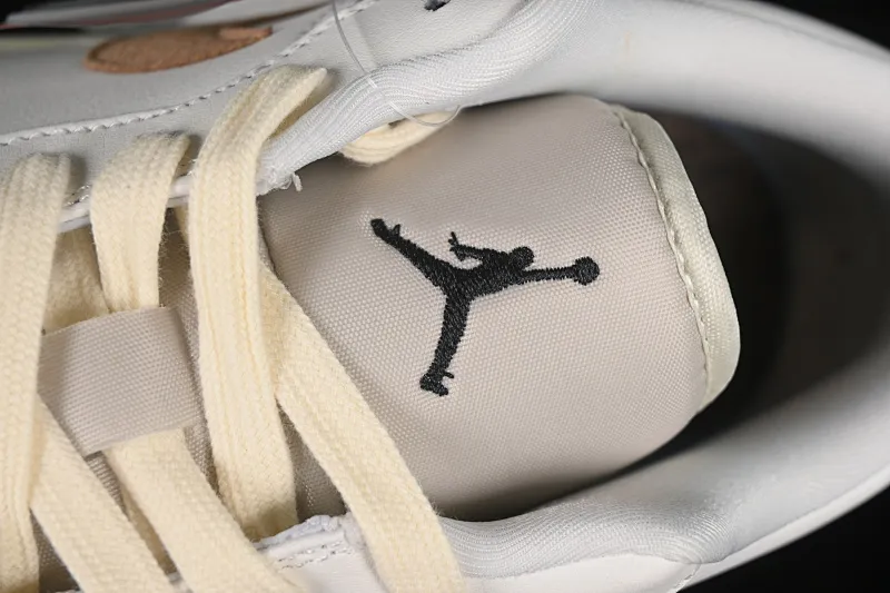 All categories Air Jordan Jordan series basketball shoes Air Jordan 1 Low Air Jordan 1 Low "Dongdan" AJ1 Joe 1 coconut milk white low-top cultural casual sneakers IB8855-121